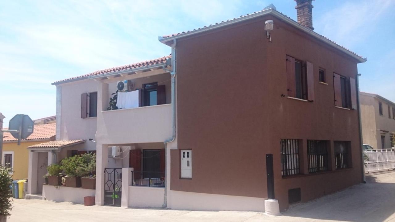Apartment Fojba Пула Екстериор снимка